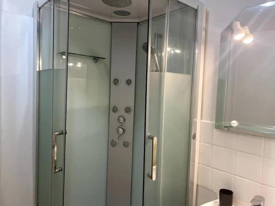 Bienvenue Au P'Tit Lou Apartman Boulogne-sur-Mer Kültér fotó